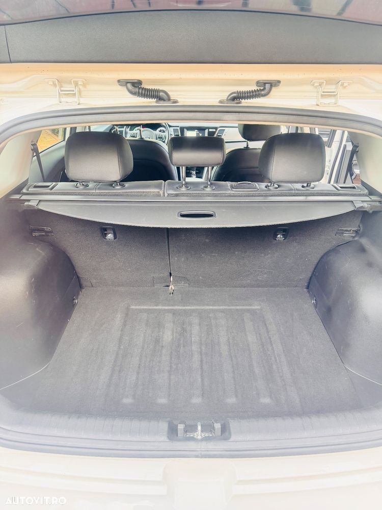 Kia Niro 1.6 GDI 6DCT HEV Comfort - 13