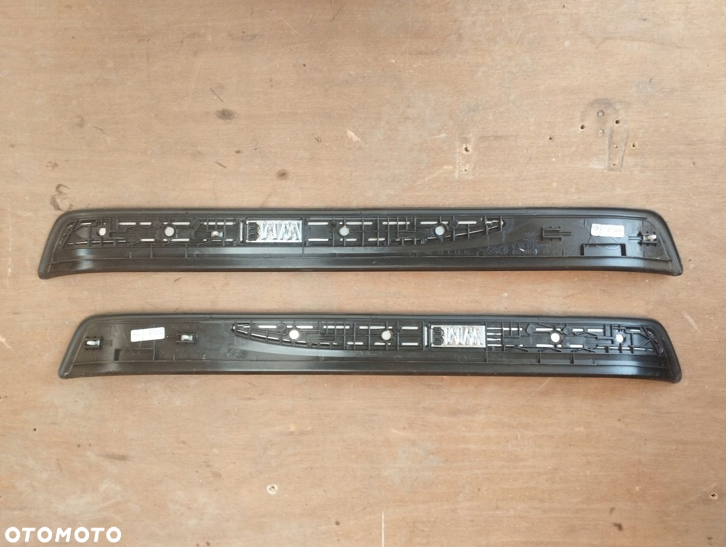 BMW E90 E91 Osłona Listwa Progu Prawa Lewa Przód 7172295 7060280 - 5