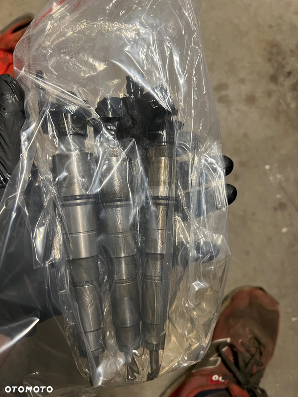 Wtryski bmw 3.0D e61/65/91 0445115070