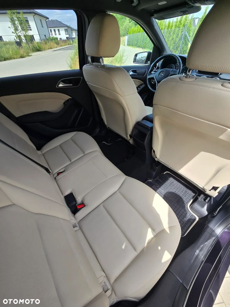 Mercedes-Benz Klasa B 180 (CDI) d 7G-DCT - 17