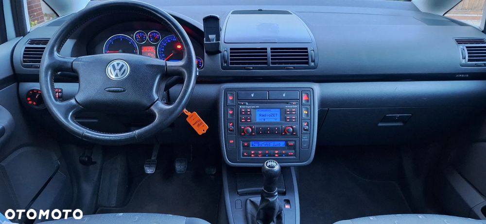 Volkswagen Sharan 2.0 TDI Comfortline - 12