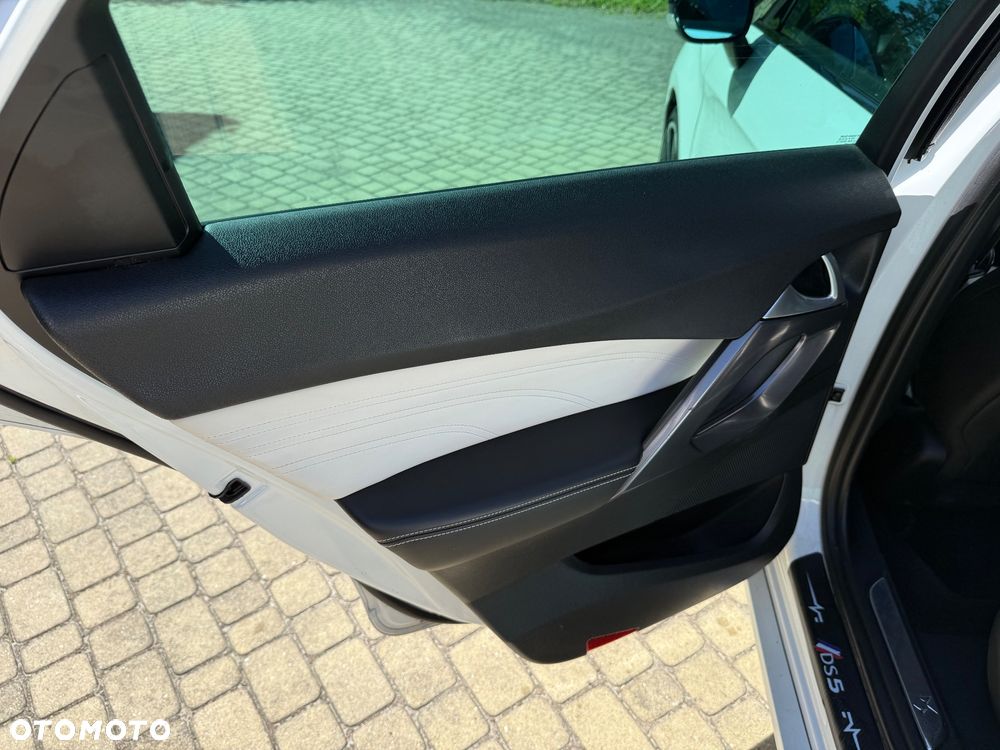 Citroën DS5 2.0 BlueHDi SportChic - 21