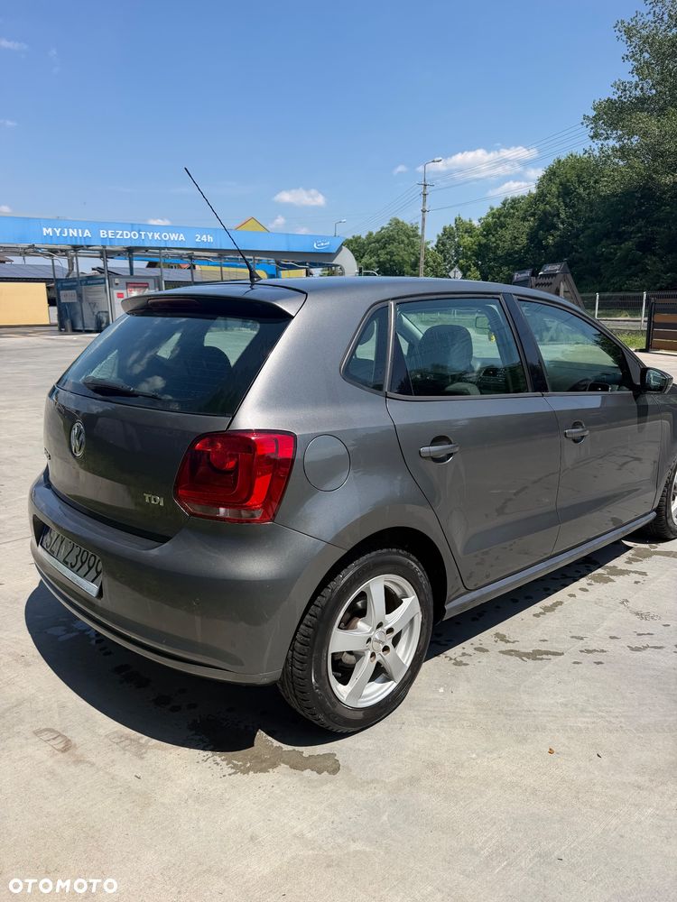Volkswagen Polo 1.6 TDI DPF Comfortline Optimum - 4