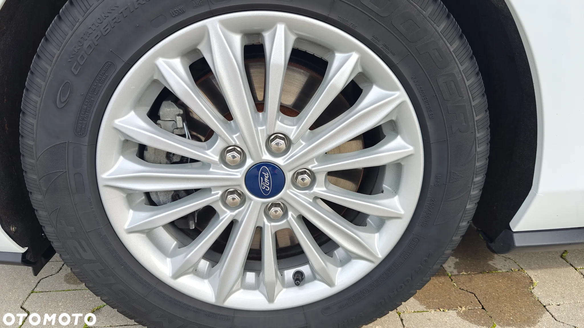 Ford Focus ver-1-5-ecoblue-titanium - 16
