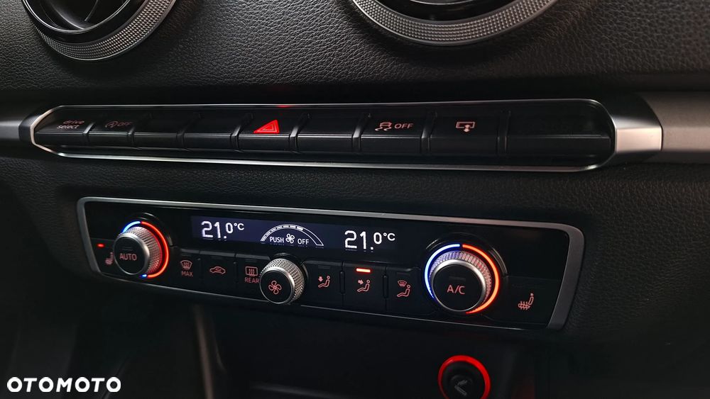 Audi A3 Sportback 2.0 TDI S tronic - 23