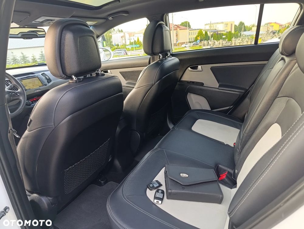 Kia Sportage - 13
