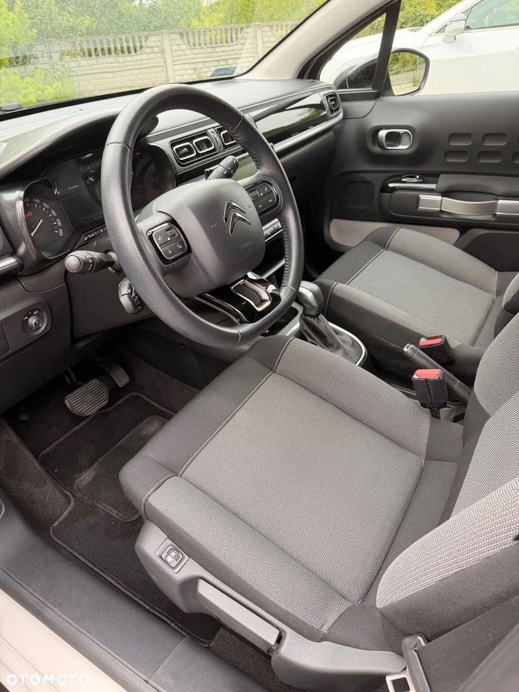 Citroën C3 1.2 PureTech Shine EAT6 - 12
