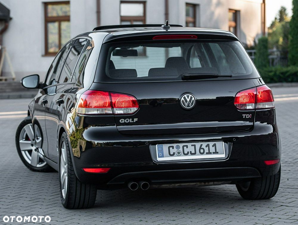 Volkswagen Golf VI 2.0 TDI Highline - 2