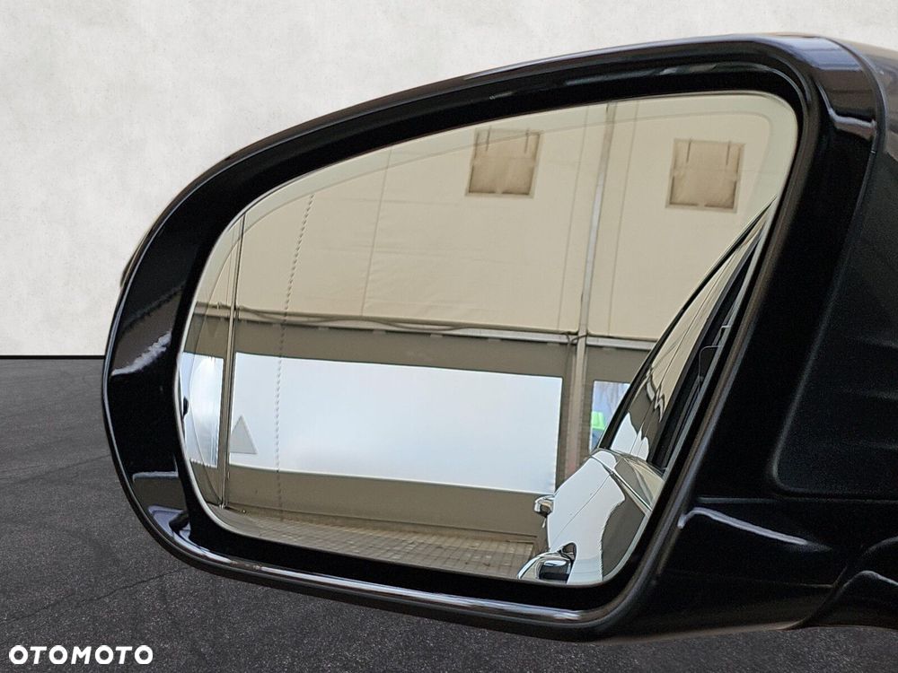 Mercedes-Benz Klasa E - 11