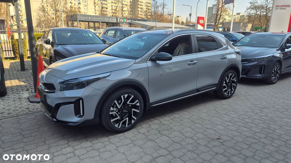 Kia XCeed 1.6 T-GDI Tribute DCT - 2