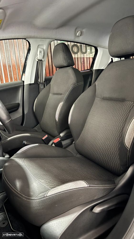 Peugeot 208 1.2 PureTech Style - 10