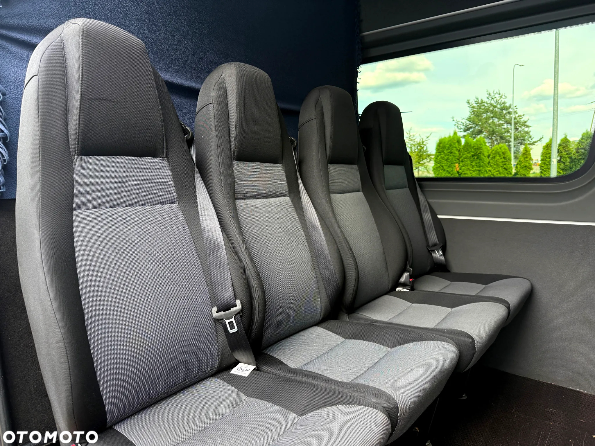 Volkswagen Crafter - 21