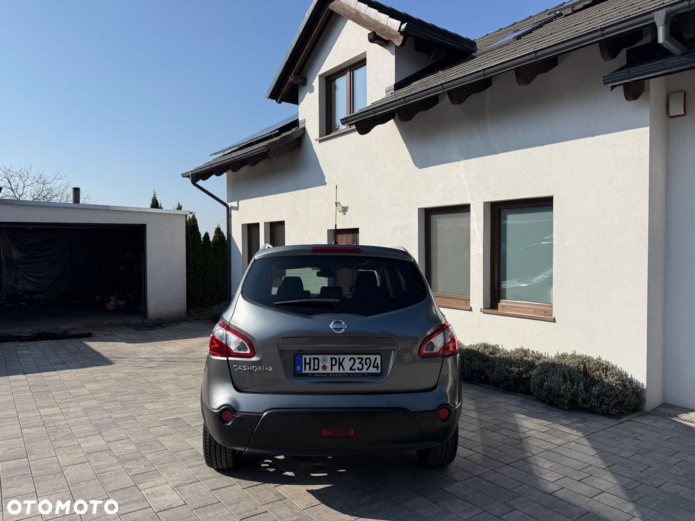 Nissan Qashqai+2 - 9