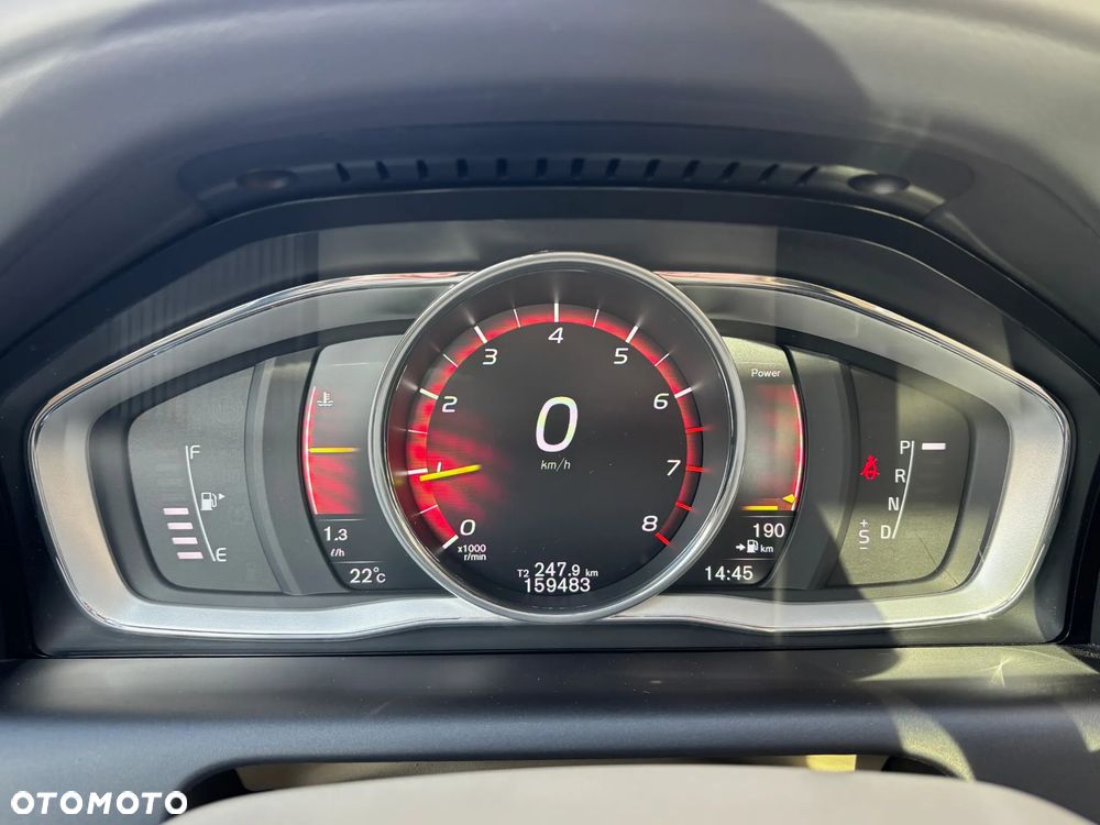 Volvo XC 60 T5 AWD Drive-E Momentum - 19