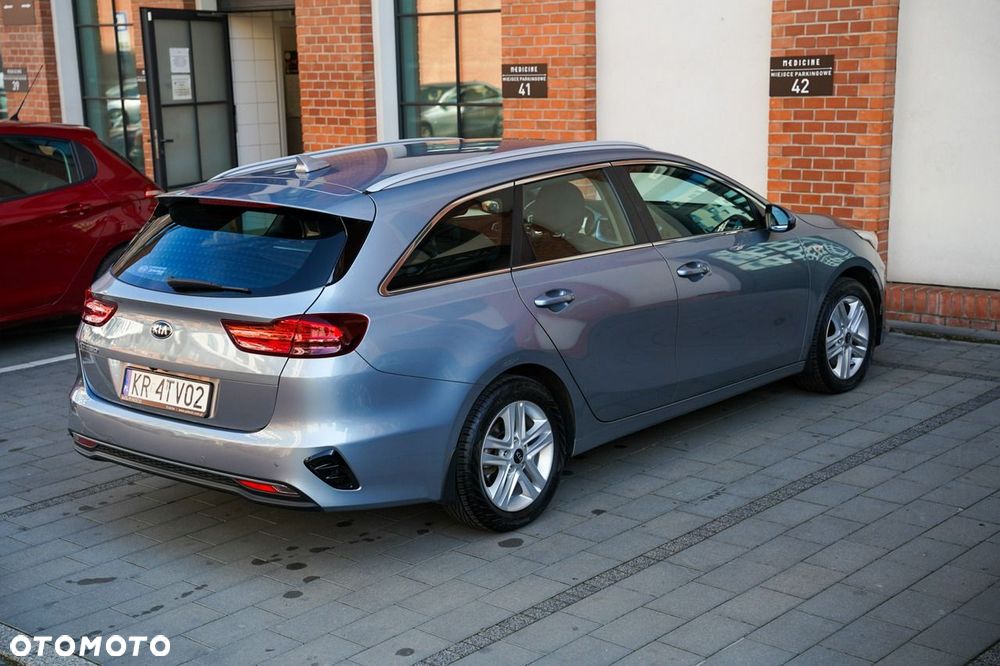 Kia Ceed 1.4 T-GDI M DCT - 28