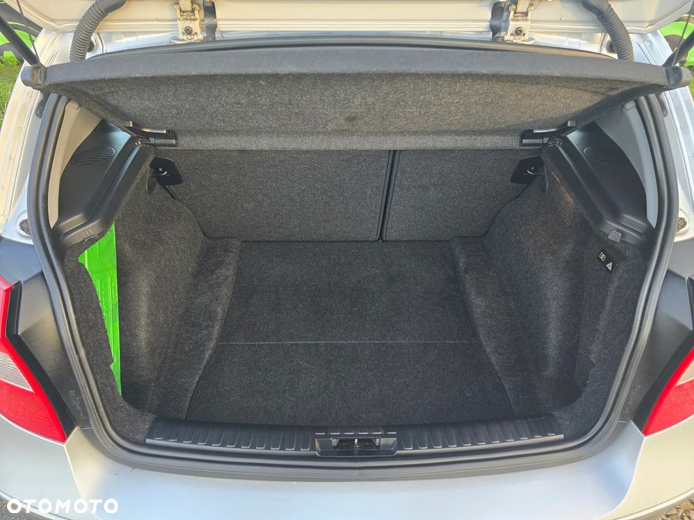 BMW Seria 1 116i - 16