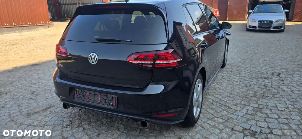 Volkswagen Golf GTI BlueMotion Technology - 9