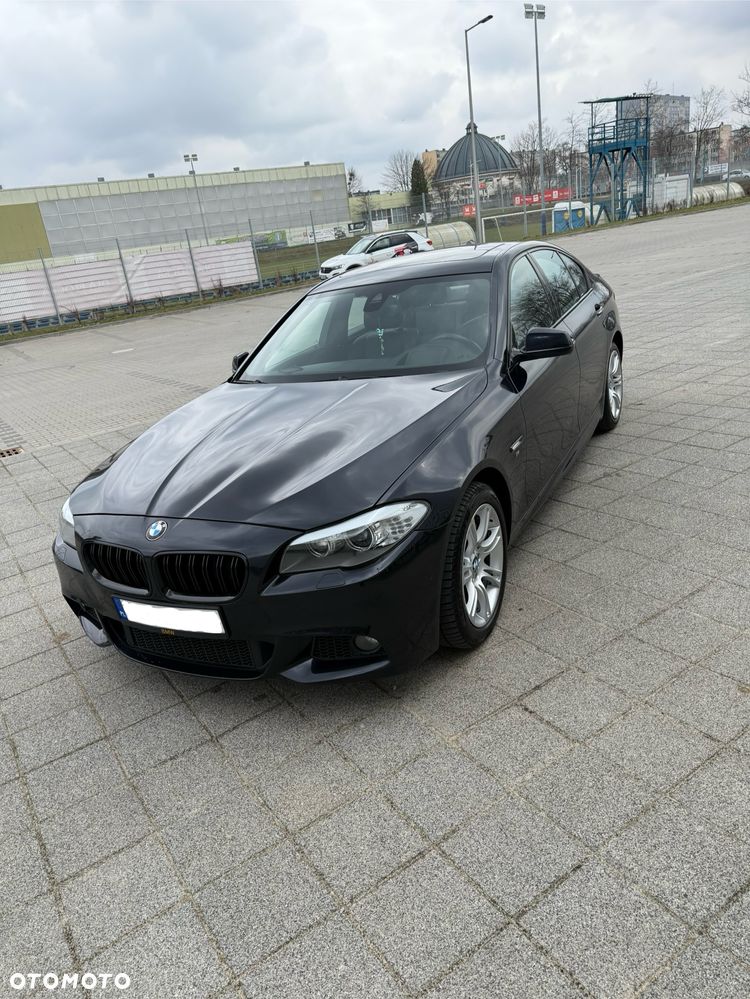 BMW Seria 5 525d xDrive - 1