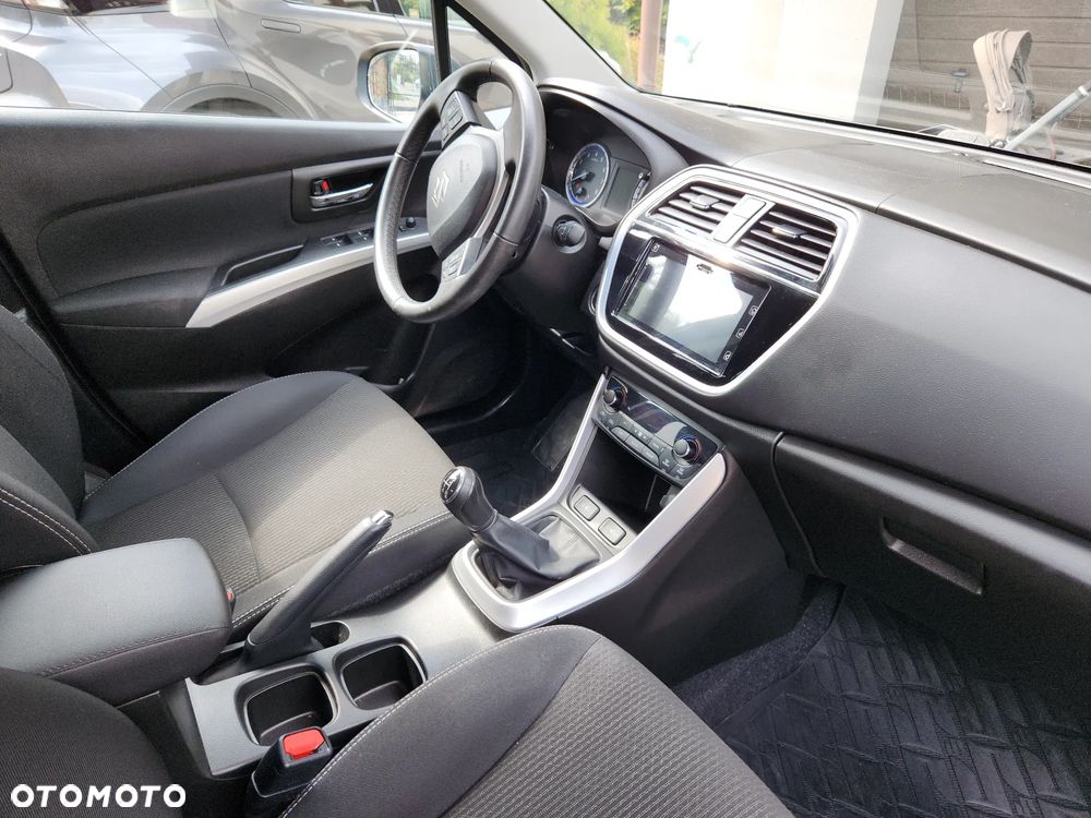 Suzuki S-Cross - 7