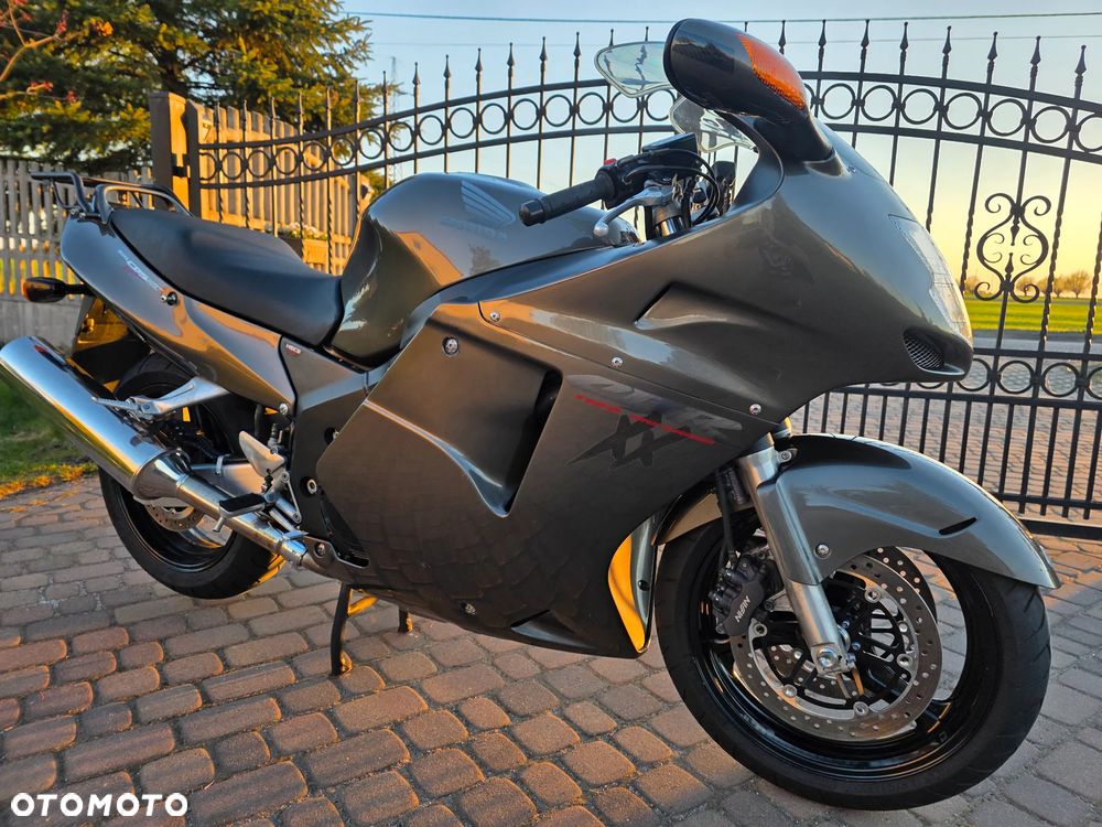 Honda CBR - 13