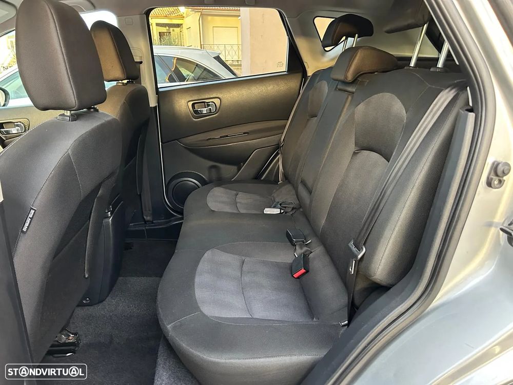 Nissan Qashqai 1.6 dCi Tekna - 8