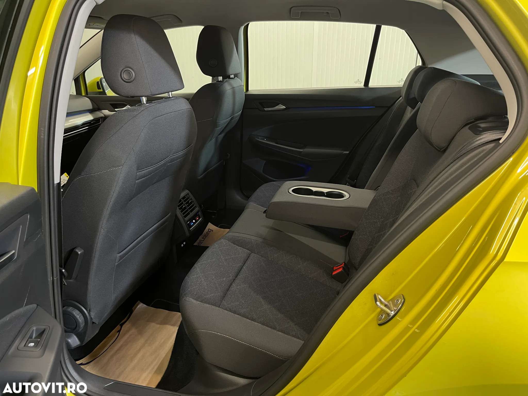 Volkswagen Golf 2.0 TDI DSG Life - 10