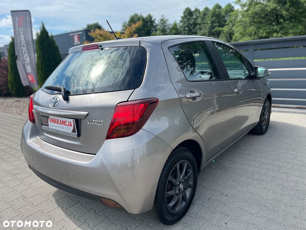 Toyota Yaris 1.33 VVT-i Edition - 12