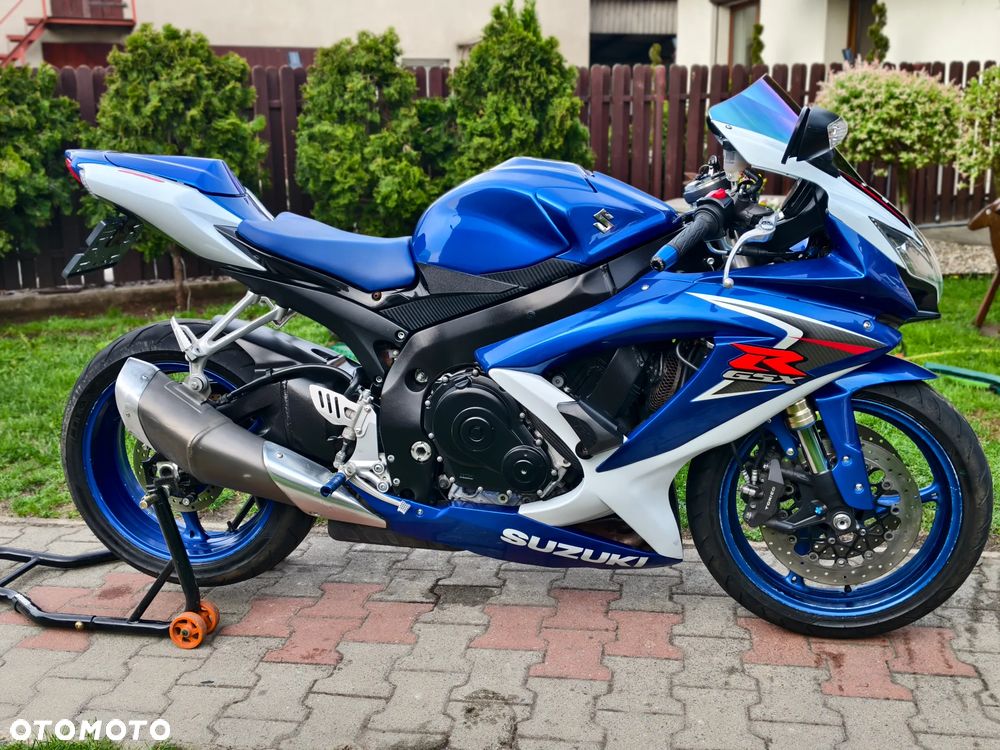 Suzuki GSX-R - 2