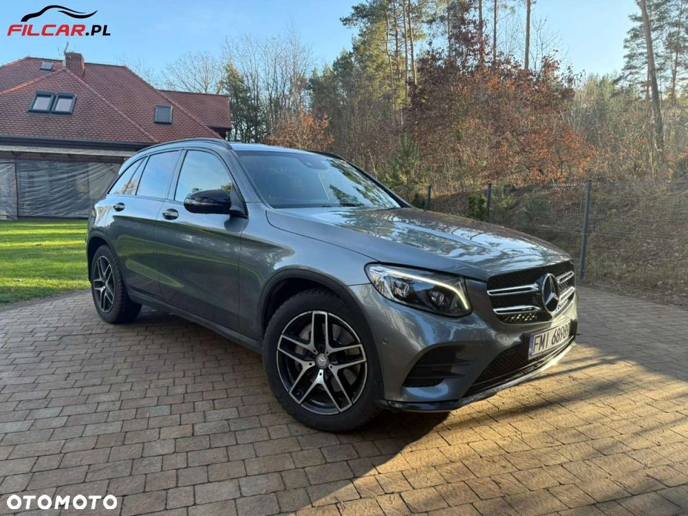 Mercedes-Benz GLC - 21