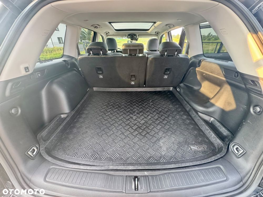 Jeep Grand Cherokee - 8
