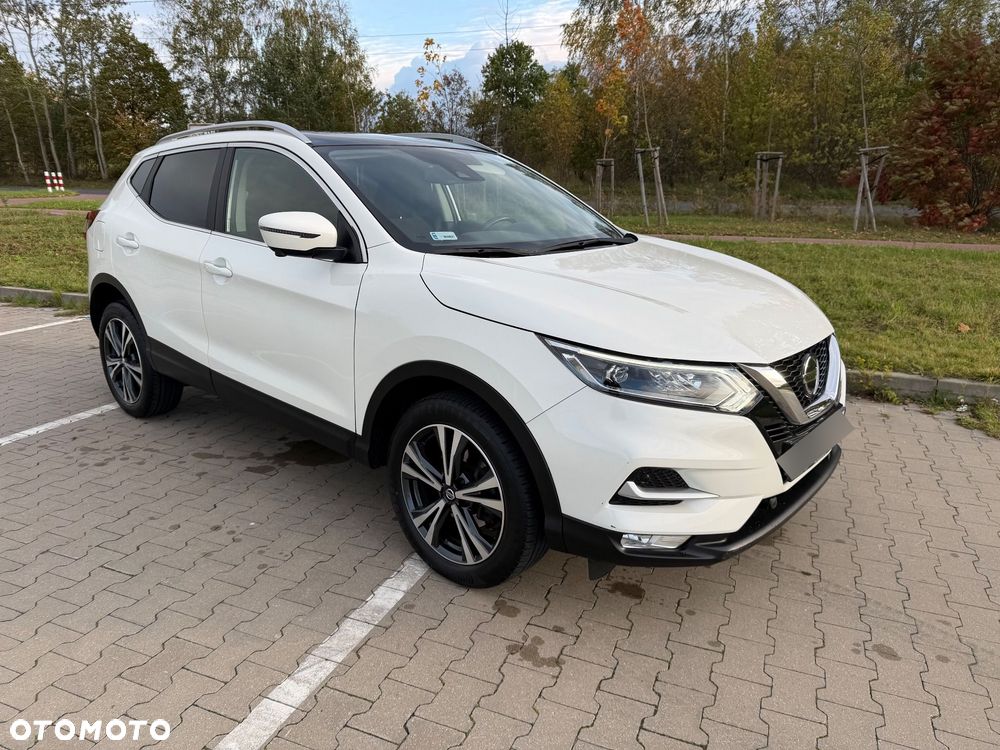 Nissan Qashqai 1.3 DIG-T N-Connecta - 16