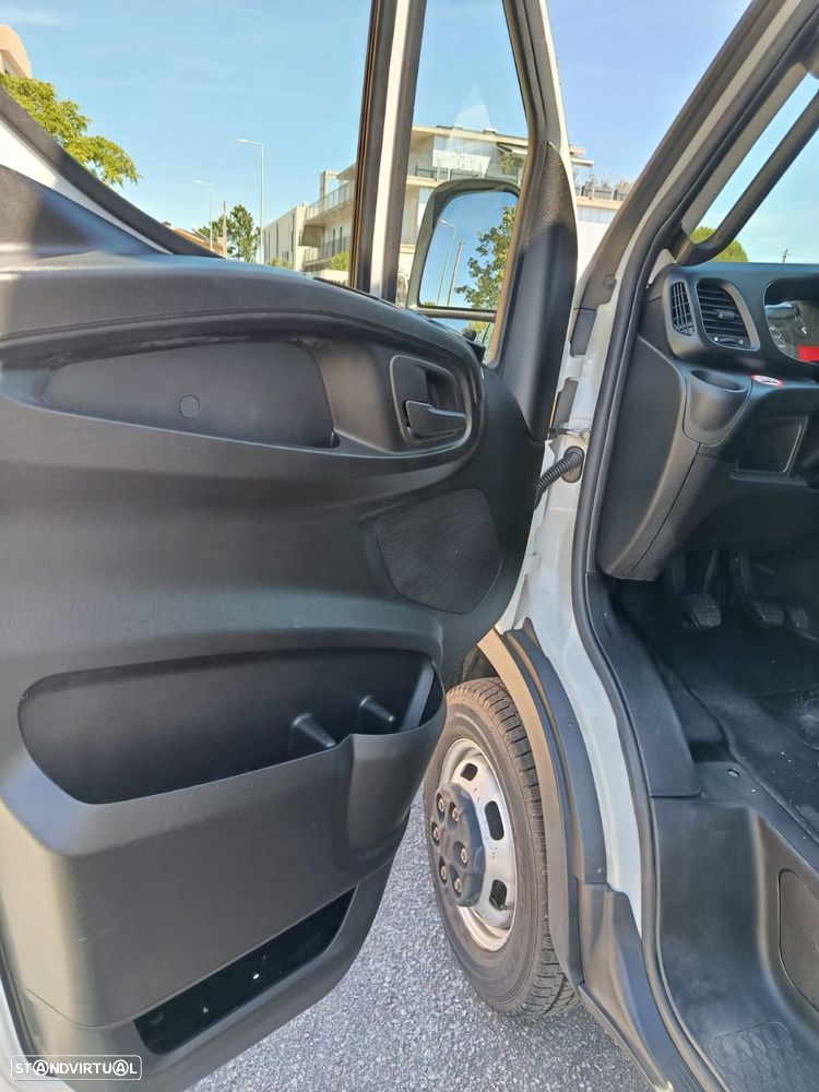 Iveco Daily 3.0 35C18H 3000 CD - 5