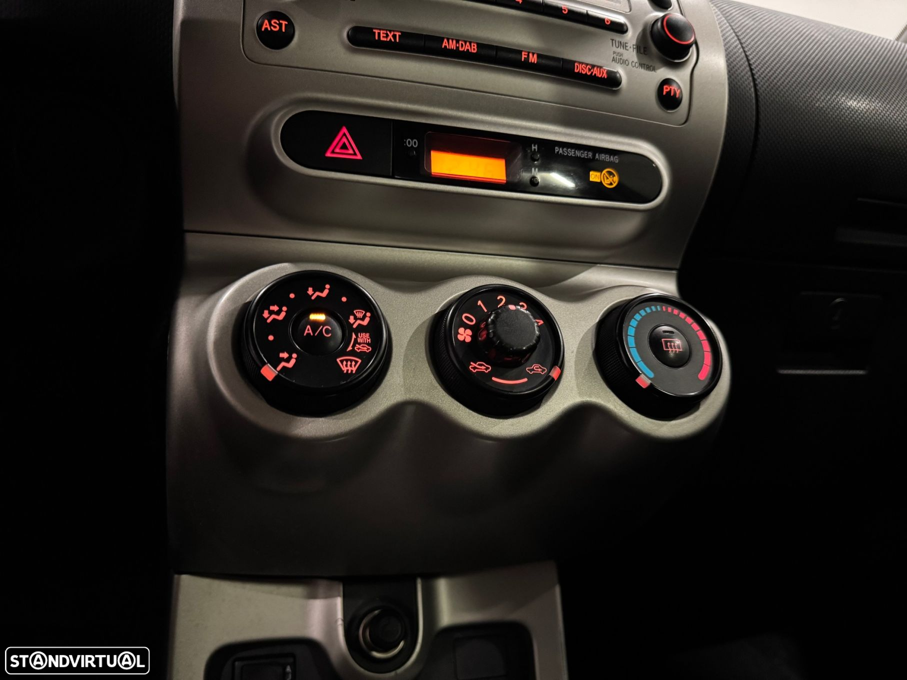 Toyota Urban Cruiser 1.33 VVT-i Sol - 30