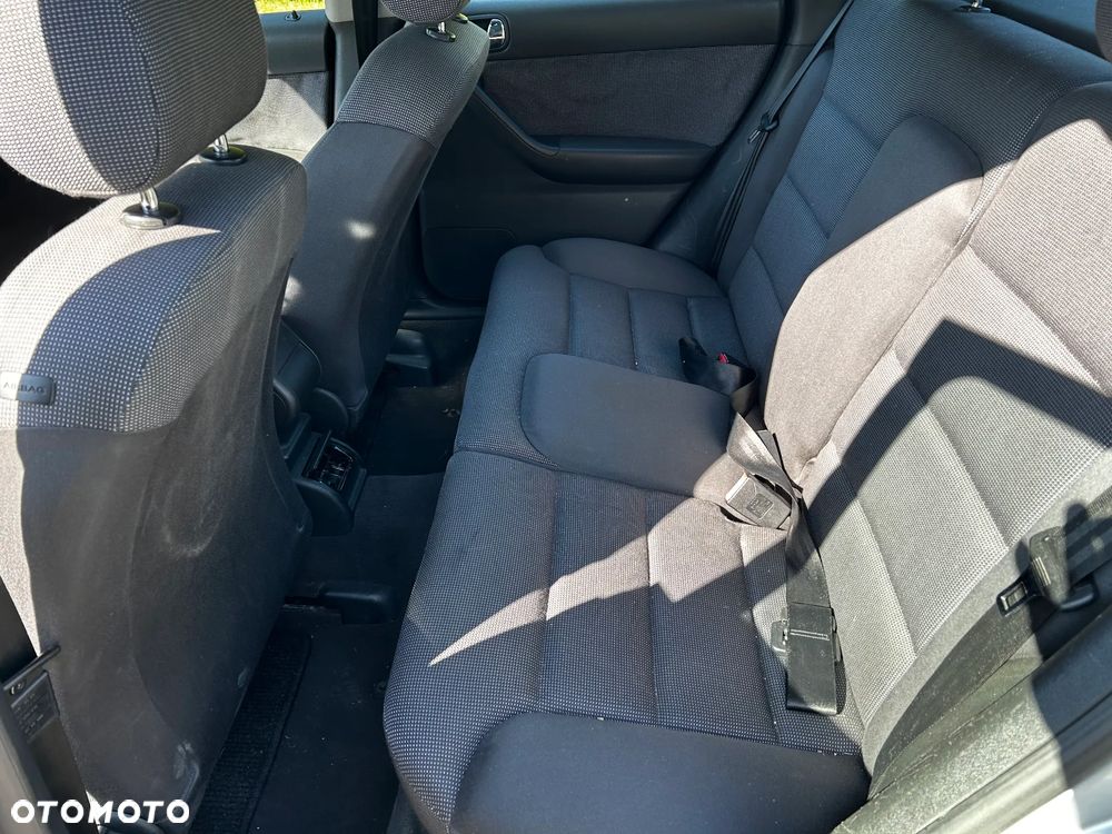 Audi A3 Sportback 1.9 TDI Ambiente Tiptronic - 6