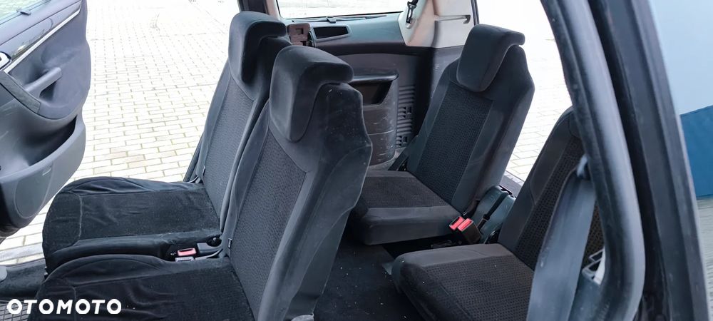 Citroën C4 Picasso - 15