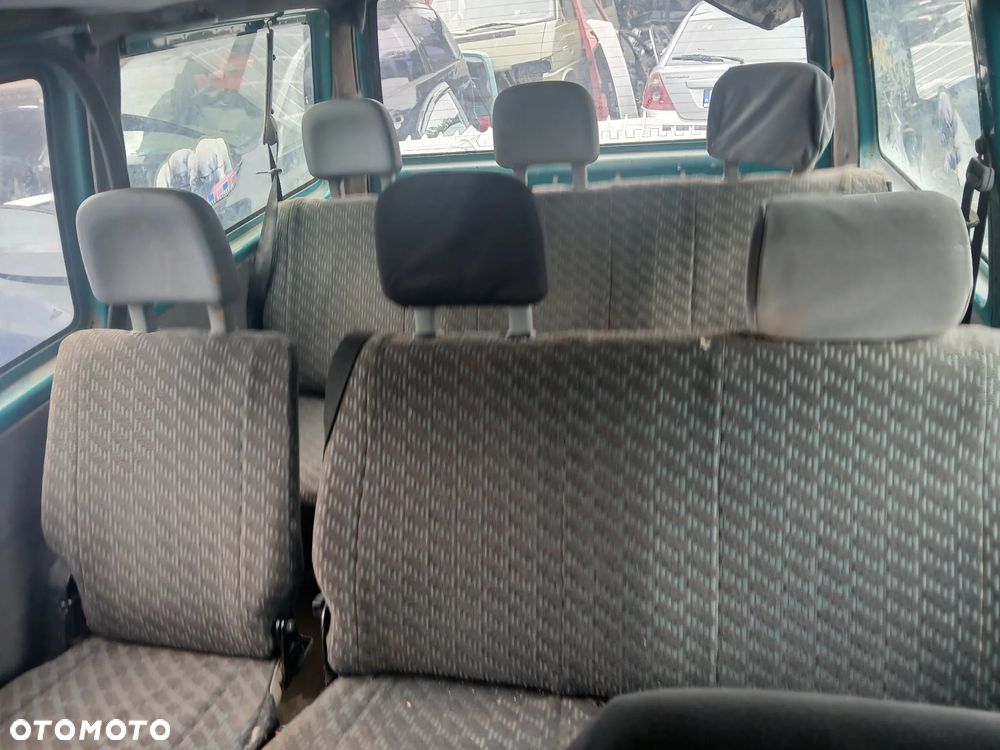vw transporter t4 maska zderzak lampa grill błotnik drzwi zbiornik paliwa szyba lusterko klamka - 4