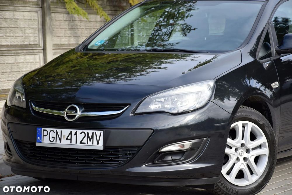 Opel Astra IV 1.6 Enjoy - 1