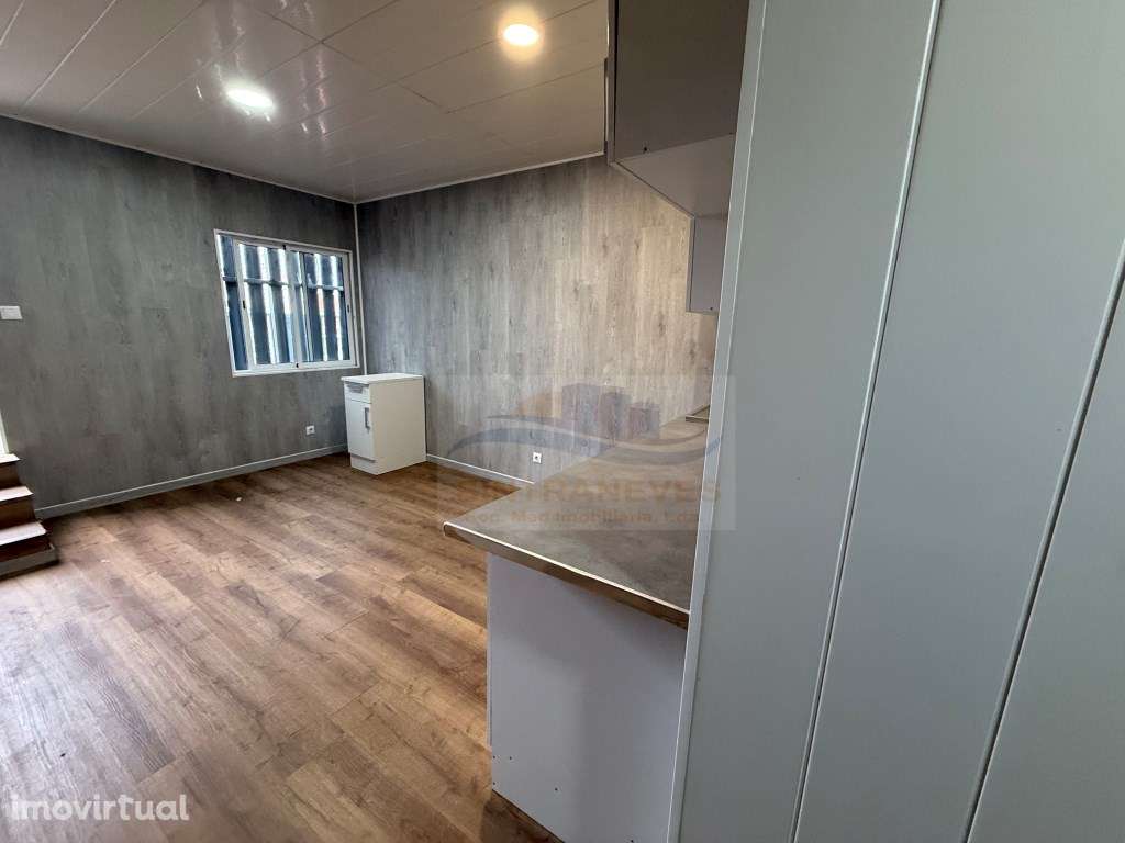 Arrendamento T1 - 60 m² - Avenida Almirante Gago Coutinho | Confort... - Grande imagem: 3/10