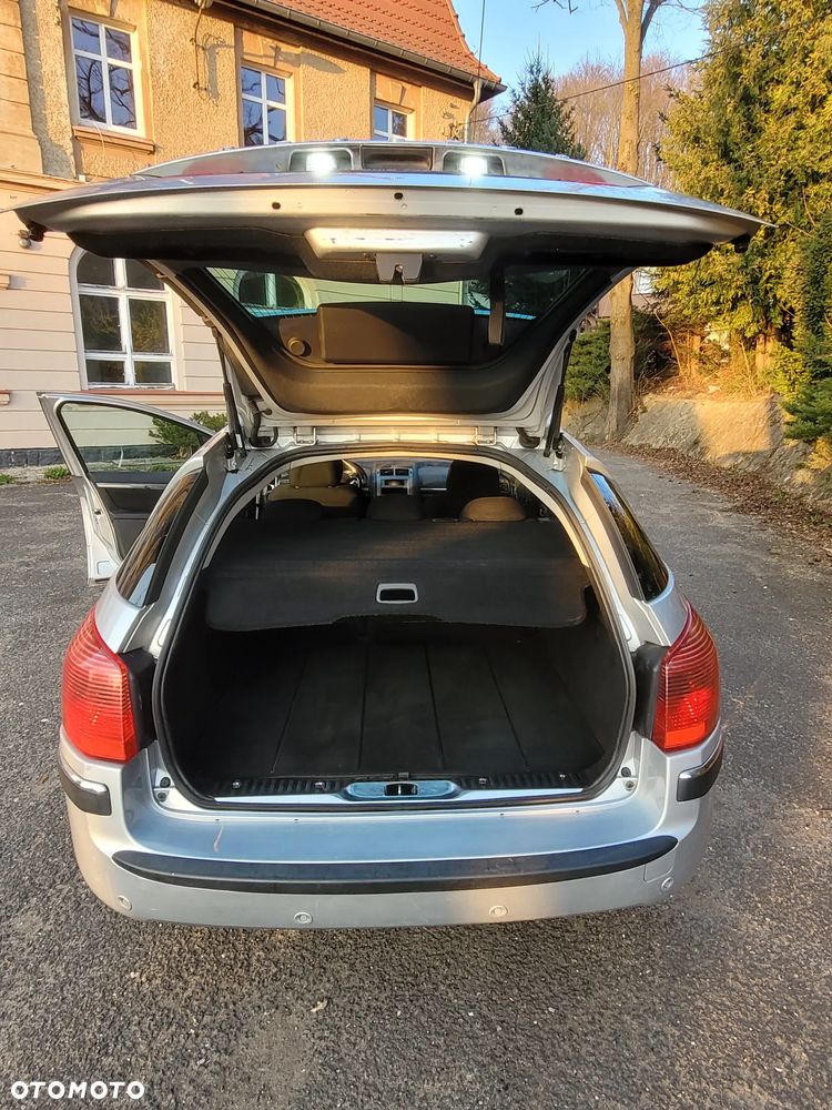 Peugeot 407 HDi 135 - 12
