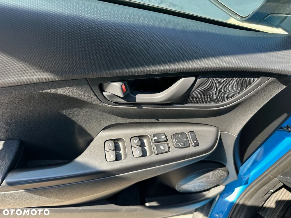 Hyundai Kona 1.6 T-GDI DCT 4WD Unique - 12