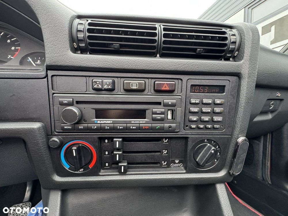 BMW Seria 3 - 22