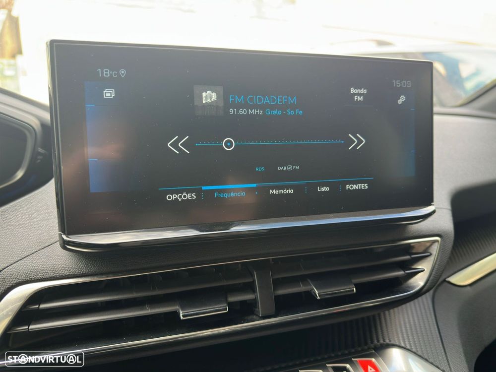 Peugeot 5008 1.2 PureTech Allure EAT8 - 20