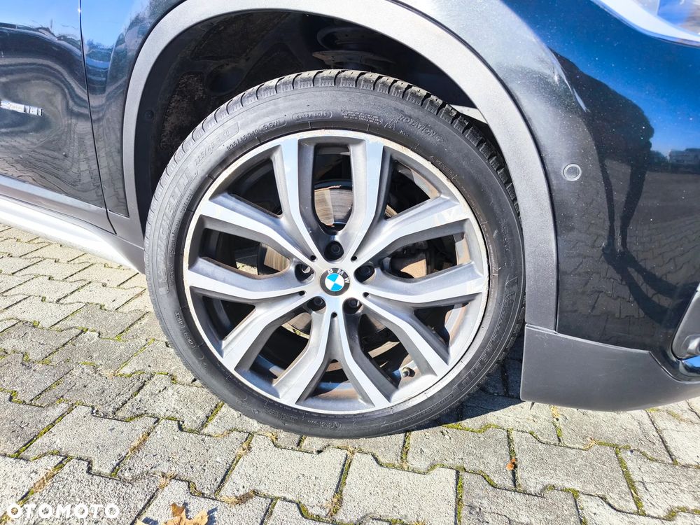 BMW X1 sDrive18i xLine - 29