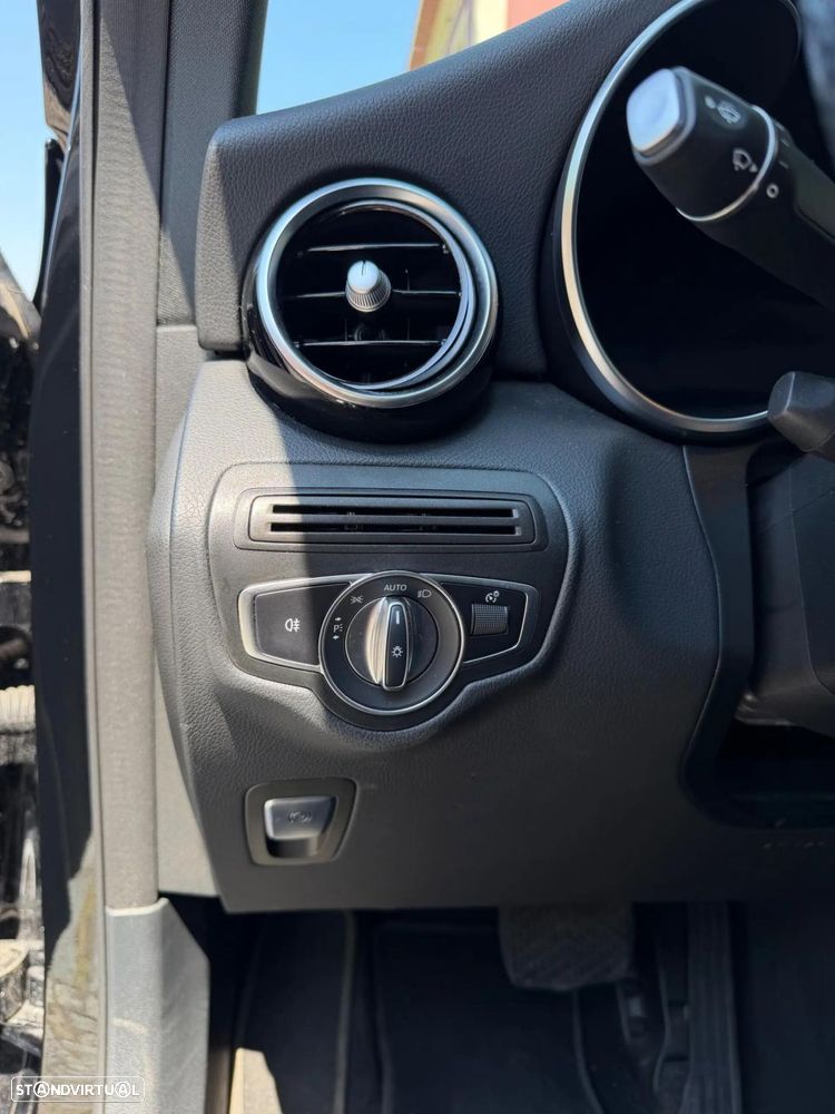 Mercedes-Benz GLC 300 de Coupé 4Matic - 28