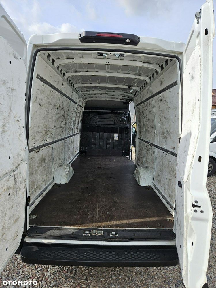 Iveco Daily 35S18 - 19