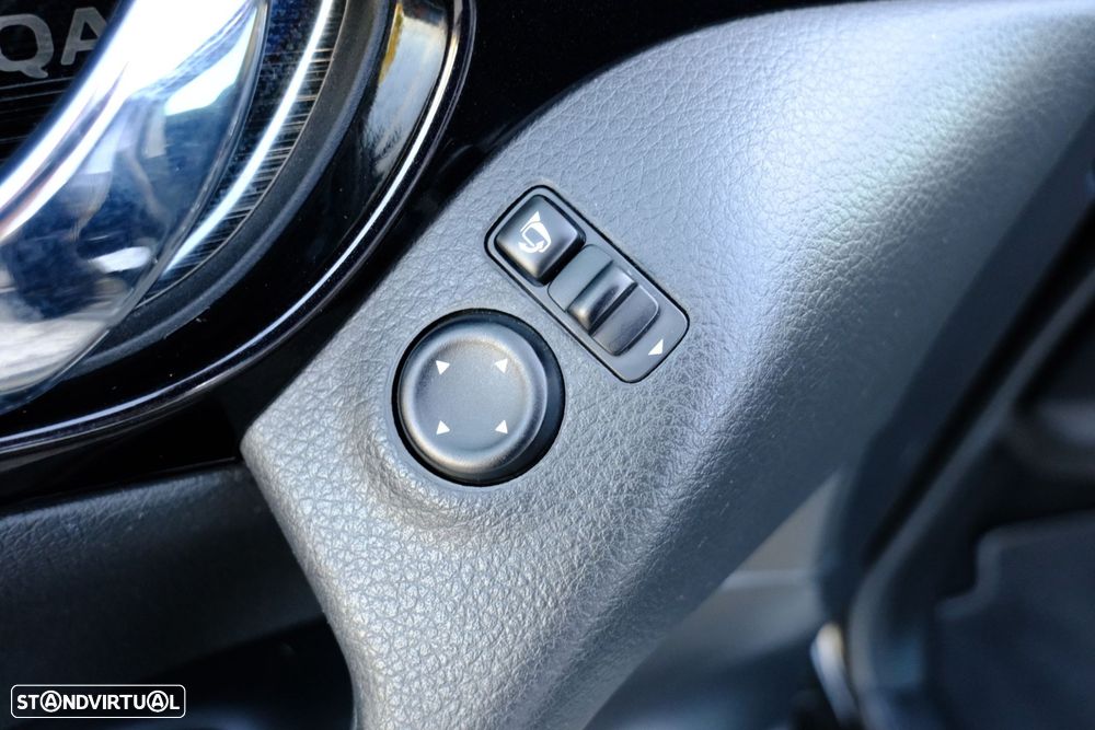 Nissan Qashqai - 30