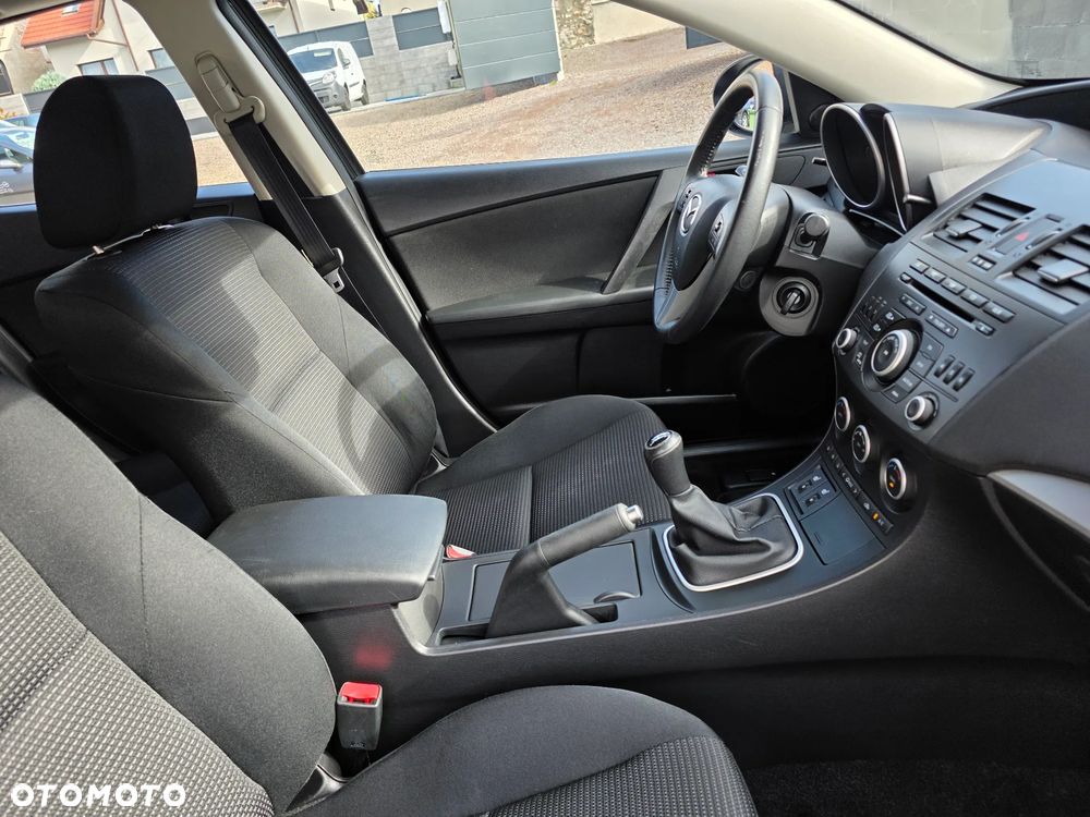 Mazda 3 - 35