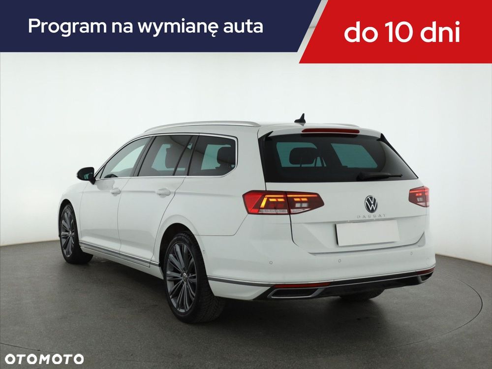 Volkswagen Passat Variant - 6