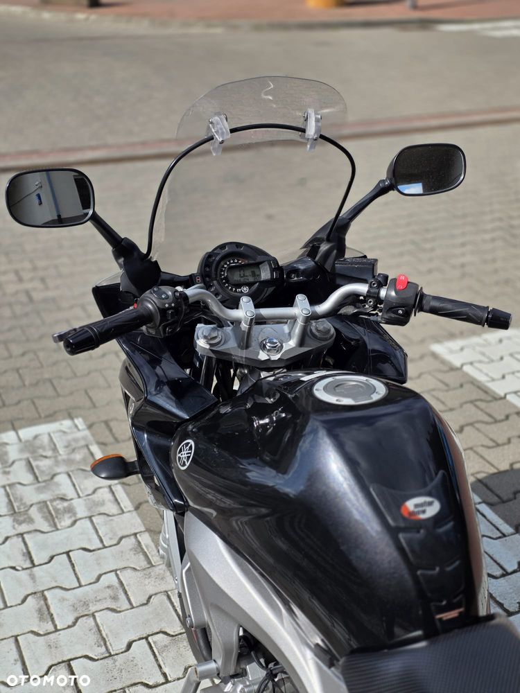 Yamaha FZ6 - 4