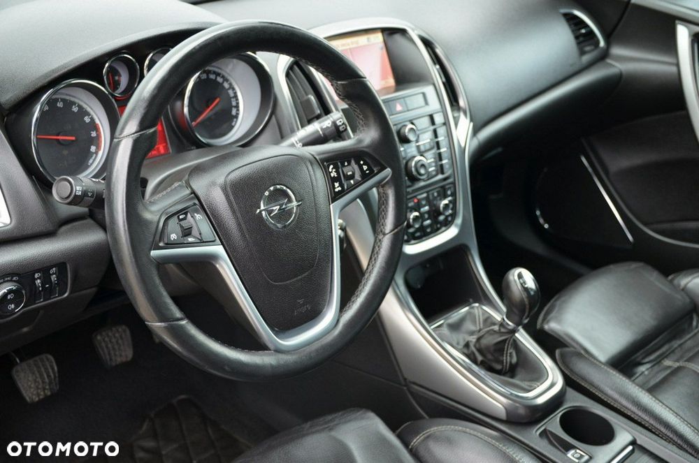 Opel Astra - 24